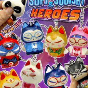 LOT 100 CAPSULES SOFT & SQUISHY HEROES 50mm